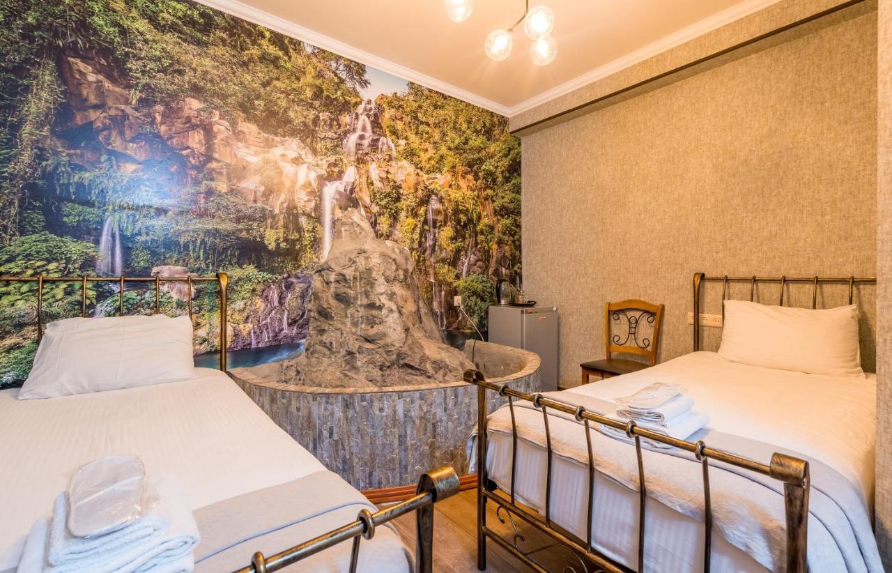 טביליסי Hotel At Gomi 19 מראה חיצוני תמונה